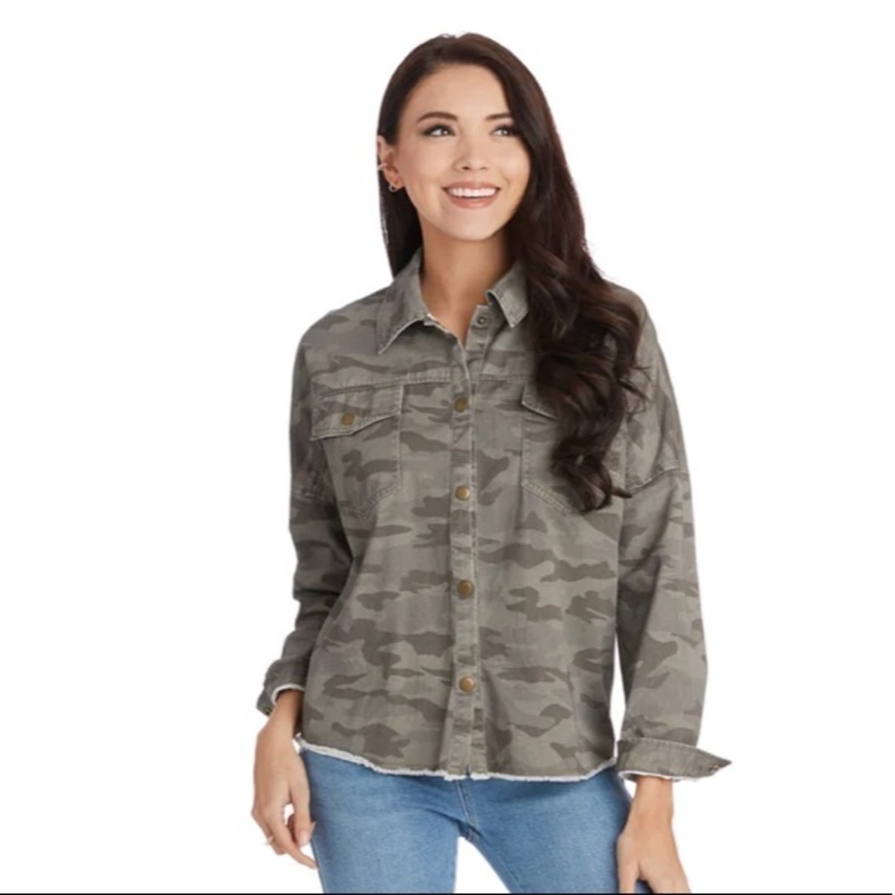 Mud Pie STERLING SHACKET green camo | size large - Picture 2 of 7